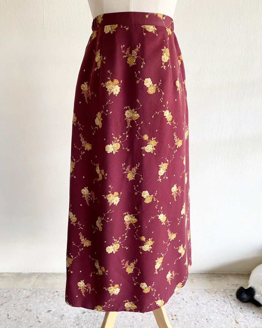 VINTAGE MAROON FLOWER LONG SKIRT Women s Fashion Bottoms Skirts on Carousell