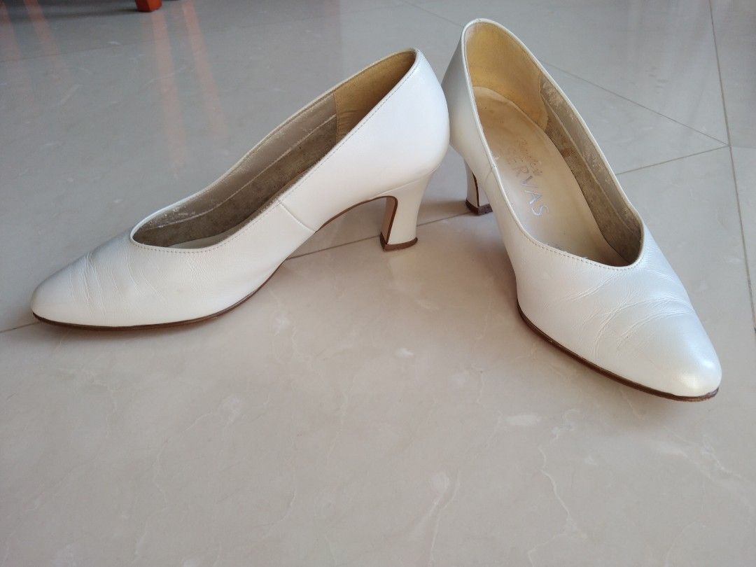 White heeled new arrivals shoes