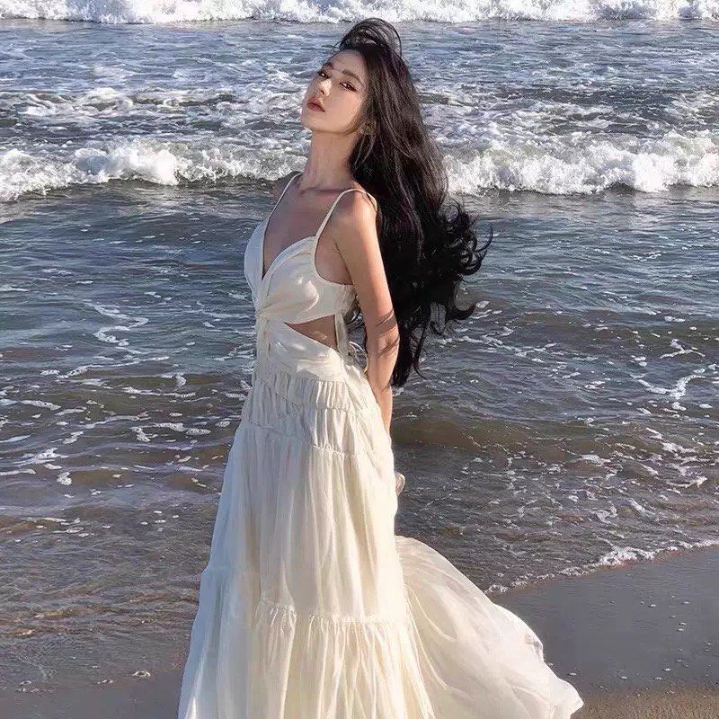 White Sleeveless Flowy Layered Dress, Women's Fashion, Dresses & Sets,  Dresses on Carousell