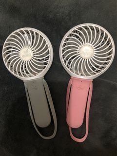 Wireless chargable handy fan with flashlight