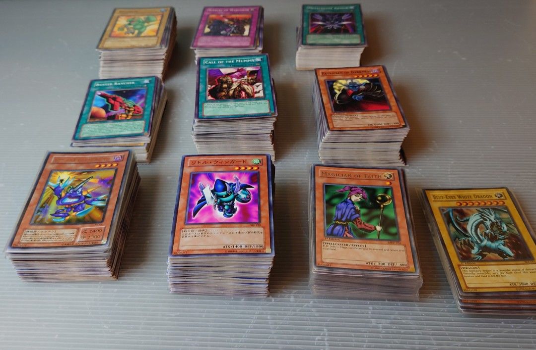 yugioh cards lot Yugioh 200 Cards Bundle Joblot 20 Rares 20 Holo Blue-Eyes White Dragon –  Twin Traders main image 1