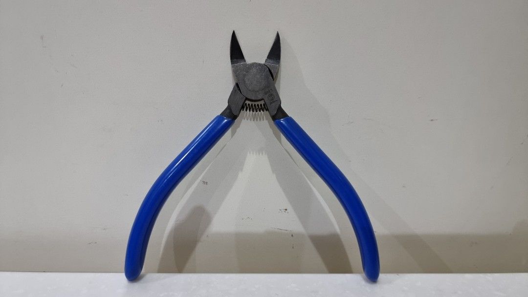 3 Peaks PNP 125 Plastic Nippers (Category: Home Improvement Tools & Accessories) located in Binangonan. Submitted by caaaris (Listing ID 1288364613, Image 3). Description: 3 Peaks PNP 125 Plastic Nippers With minor signs of use In excellent condition Made in Japan.