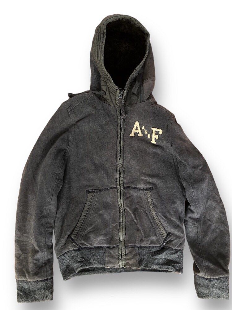 Abercrombie and fitch store wolf jaw jacket