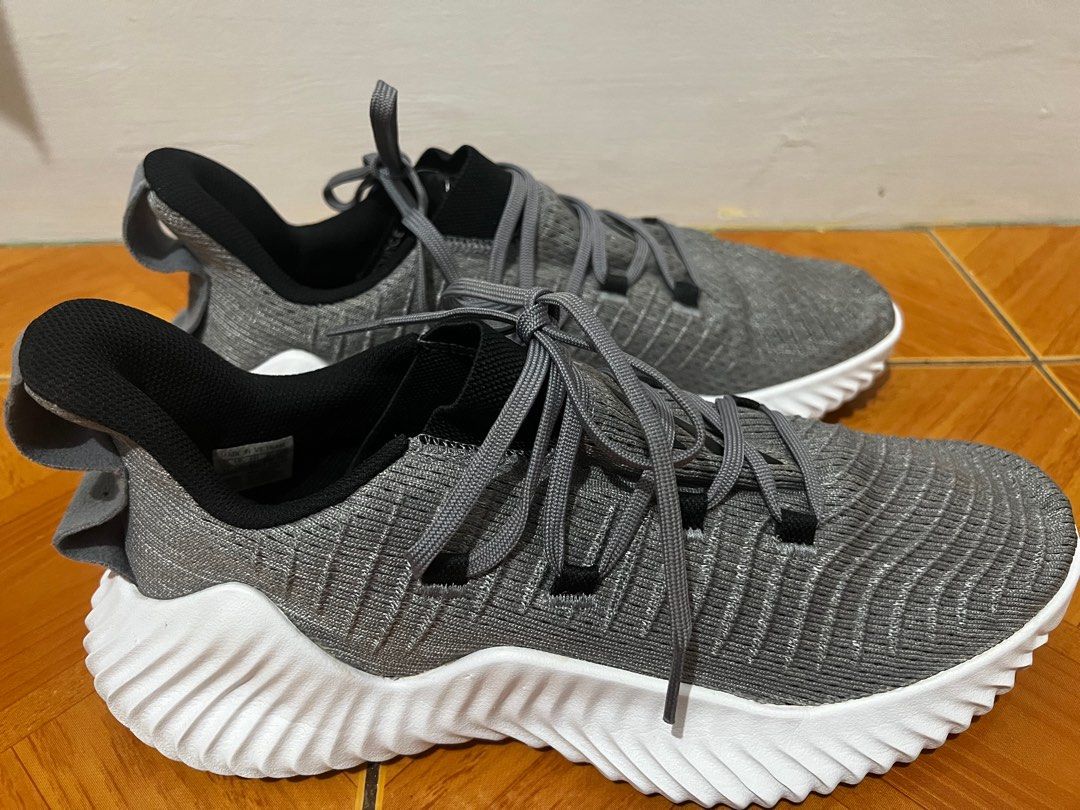 Adidas alphabounce size 11 hot sale