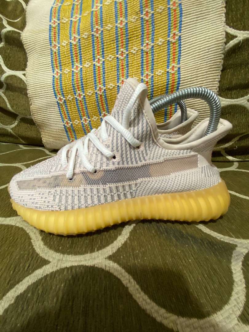 Yeezy 350 size 37 outlet