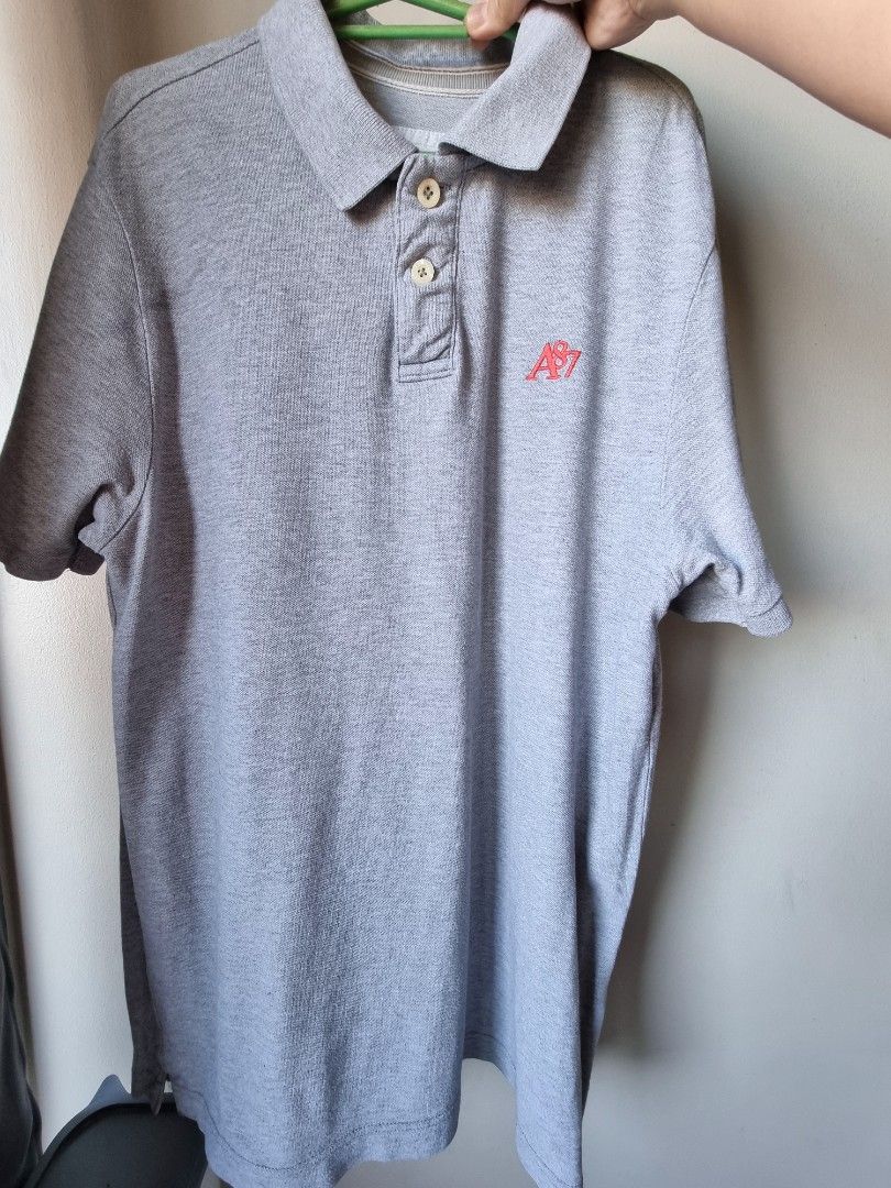 Aeropostale Polo Shirt (Category: Tshirts & Polo Shirts ) located in Quezon City. Submitted by decluttererwhenever (Listing ID 1288294406, Image 3). Description: size is Large but can fit to XL body size.