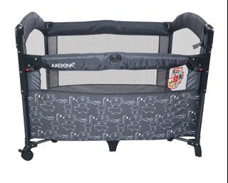 Akeeva co sleeper crib playpen with diaper changing pad and snoozer