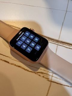 Apple watch 42mm Series 2 (No Box)