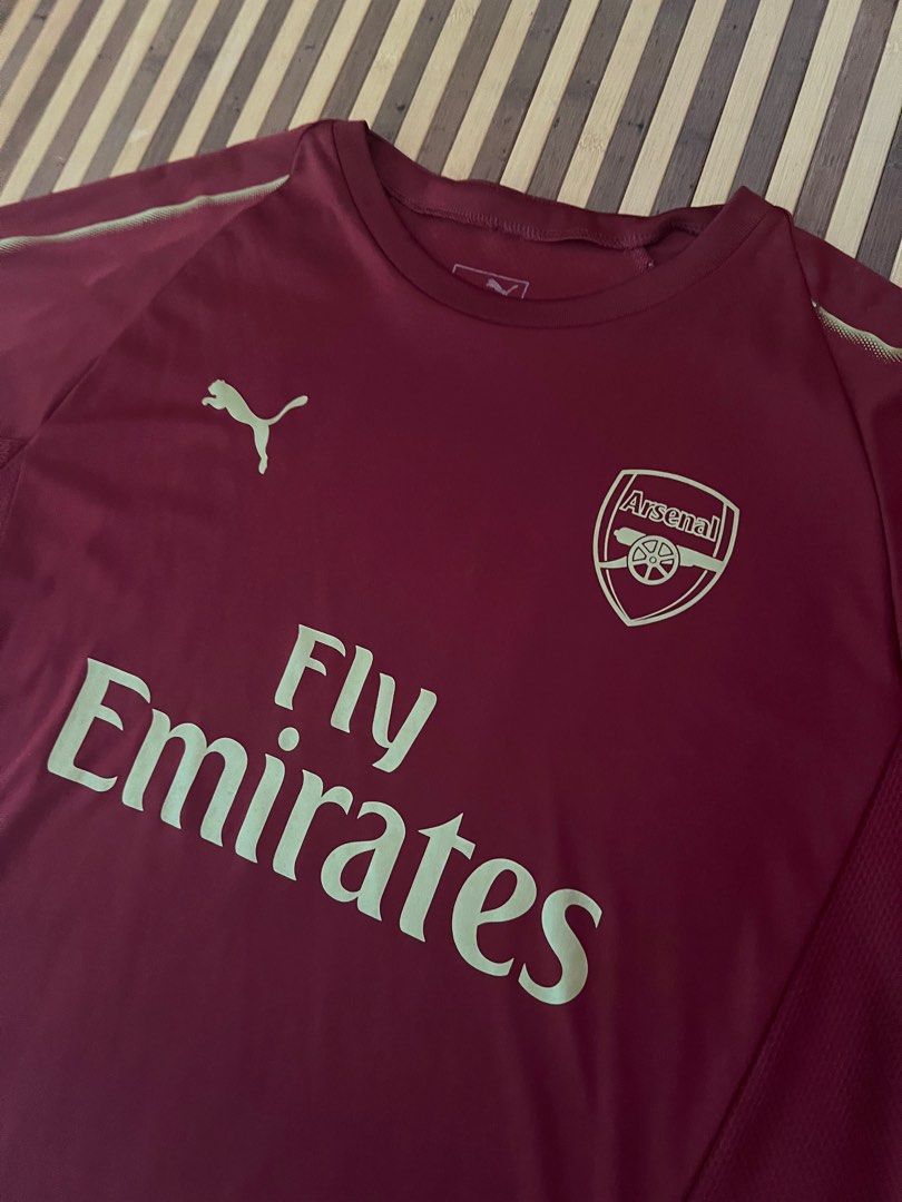 Arsenal 18 19 Training Kit
