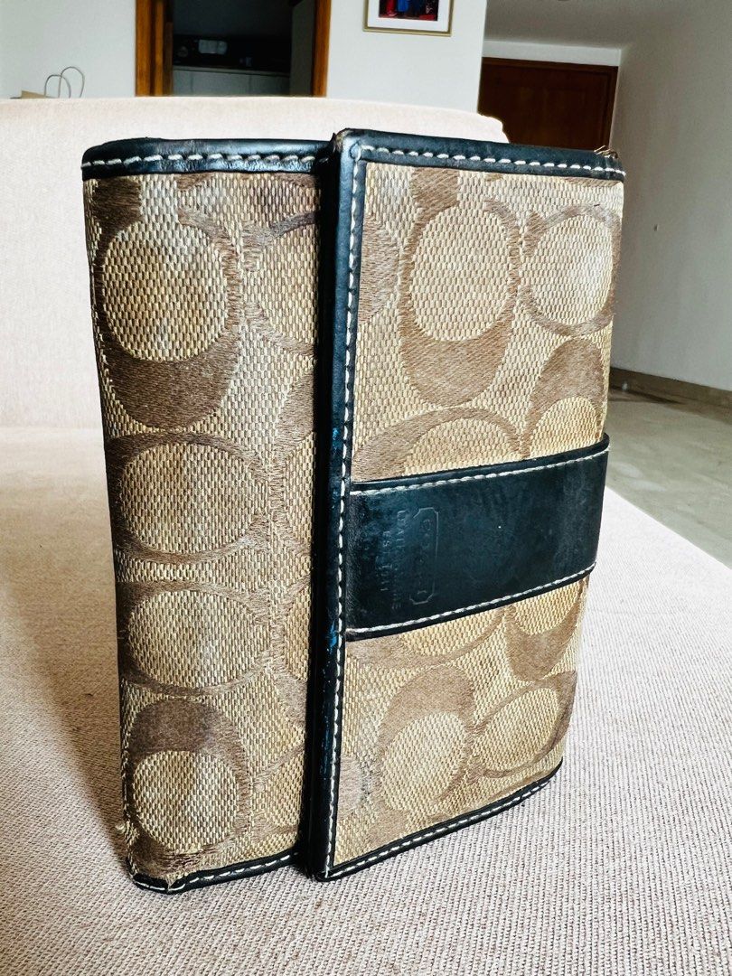 Authentic Classic Coach wallet Unisex Luxury Bags Wallets on Carousell