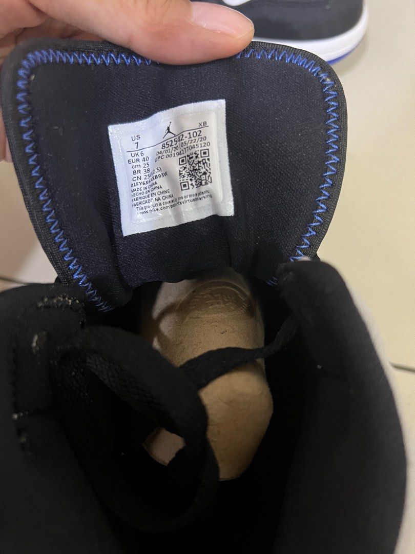 Jordan 1 store noir et blanche