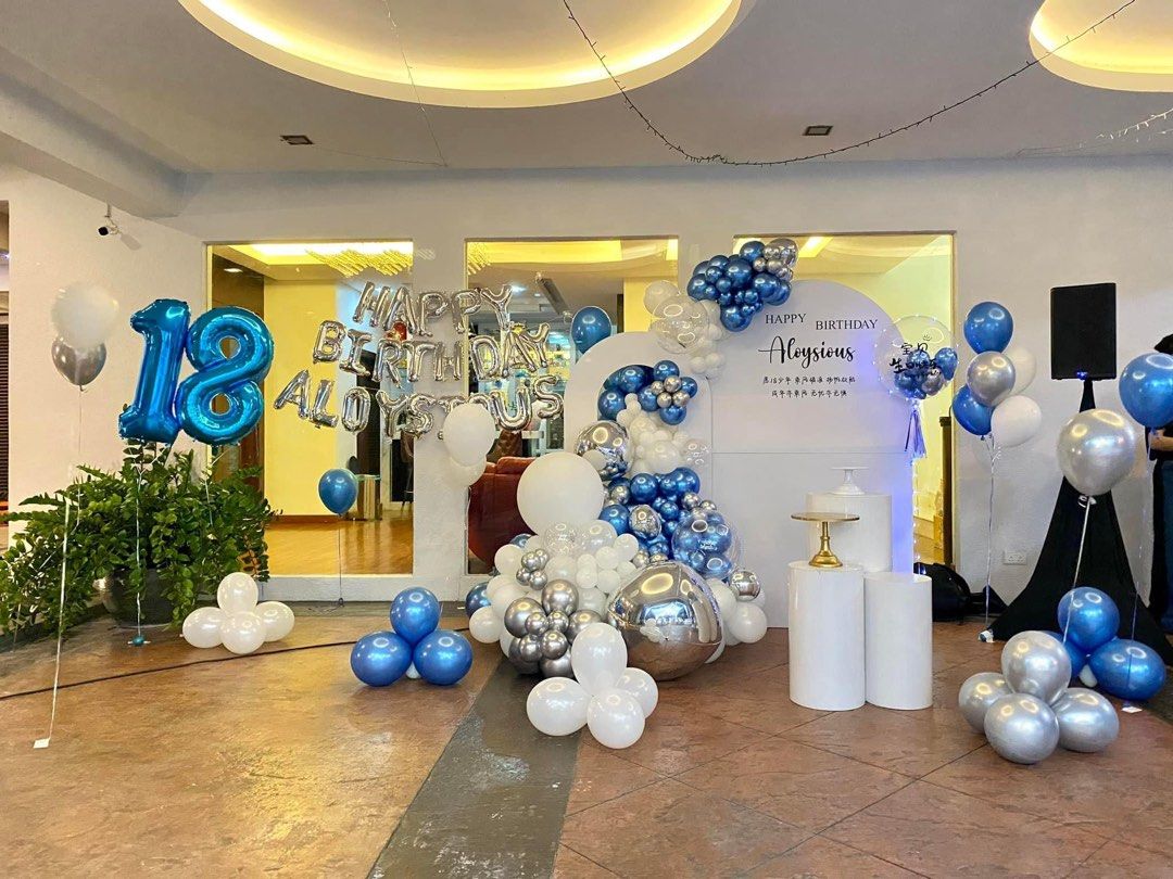Balloon backdrop setup (Category: Occasions & Party Supplies) located in Singapore. Submitted by theballoonkakis (Listing ID 1288326973, Image 2). Description: 🎈✨TheBalloonKakis SG✨🎈 🎀Your one-stop events deco set-up🎀 📌Birthdays 📌Wedding Proposals 📌 R.O.M 📌Ad-hoc event requests 24/7 Cake 🎂 Roses 🌹 bouquet Venue setup Private room Corporate Wedding ballroom Rom table setup Yatch setup Baby shower Gender reveal Proposal decorations Birthd