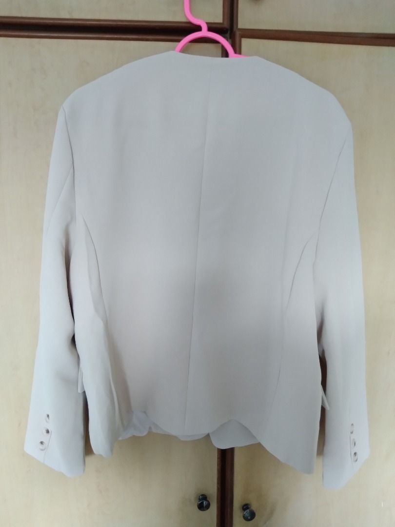 Full shop blazer price