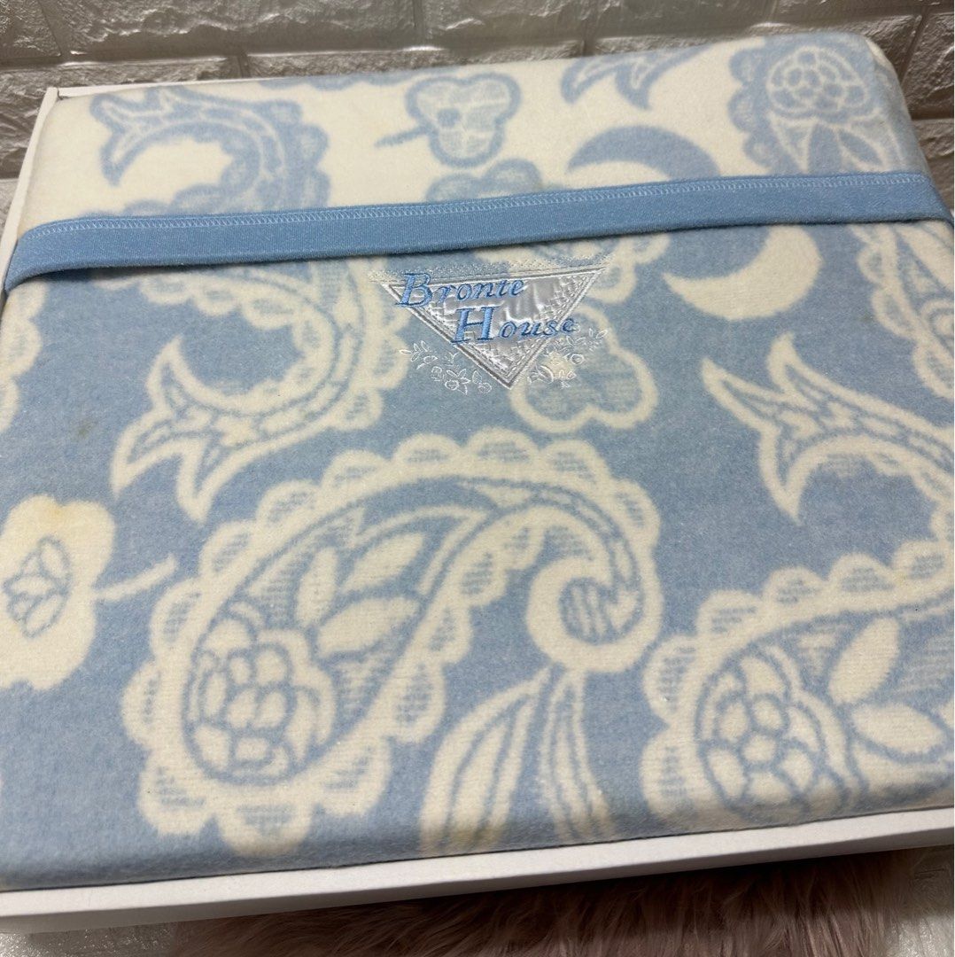 BRONTE HOUSE SOFT BLANKET (Category: Bedding & Towels) located in Manila. Submitted by rarefindsgallery (Listing ID 1288319895, Image 2). Description: BRONTË HOUSE SOFT BLANKET Size: 140cm x 200cm 💯 cotton Brand new but with some washable storage stains. Comes with original box. Made in Japan 🇯🇵 Please manage your expectations as this is Japan sourced/ Japan surplus. #2024declutter.