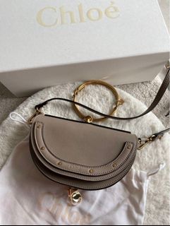 （分類：）位於 。 由 kkprivatesale 提交（商品編號 1288299558，圖片 1）。簡介： 。