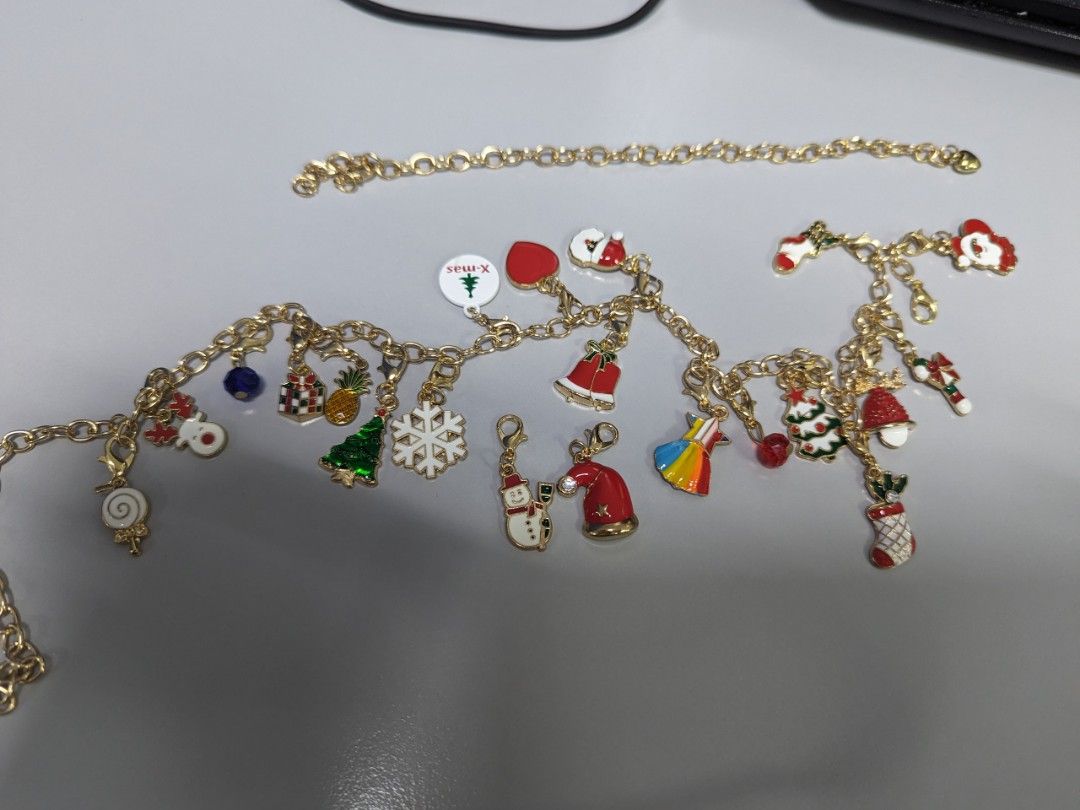 Christmas charm necklace hotsell