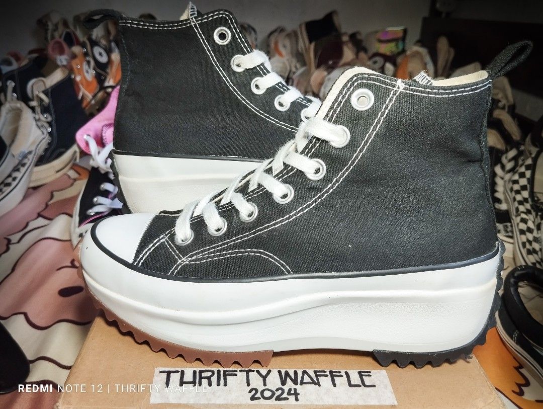 How do chuck new arrivals taylors run
