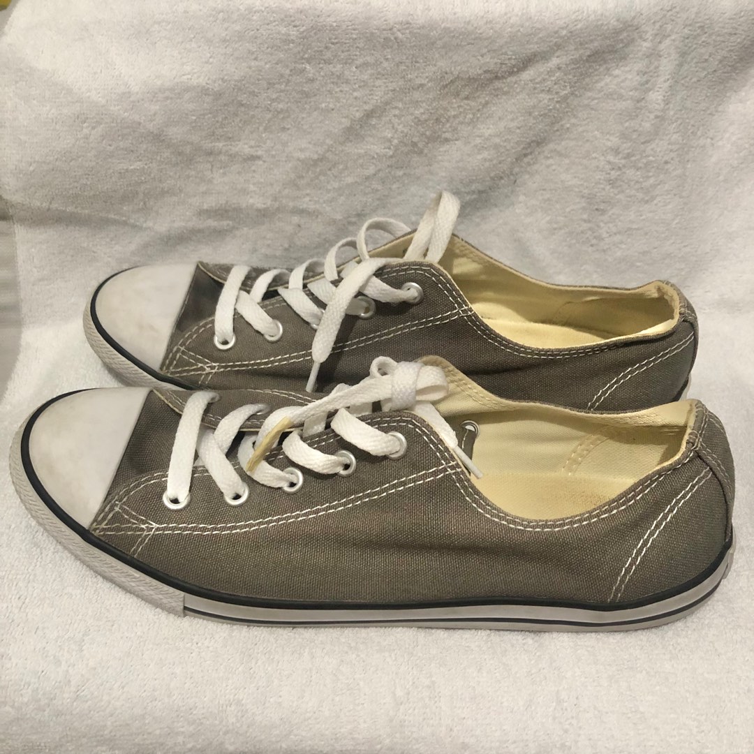 Converse Dainty Ox Women s Fashion Footwear Sneakers on Carousell