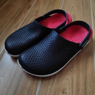 CROCS Unisex Slippers / Shoes / Slides