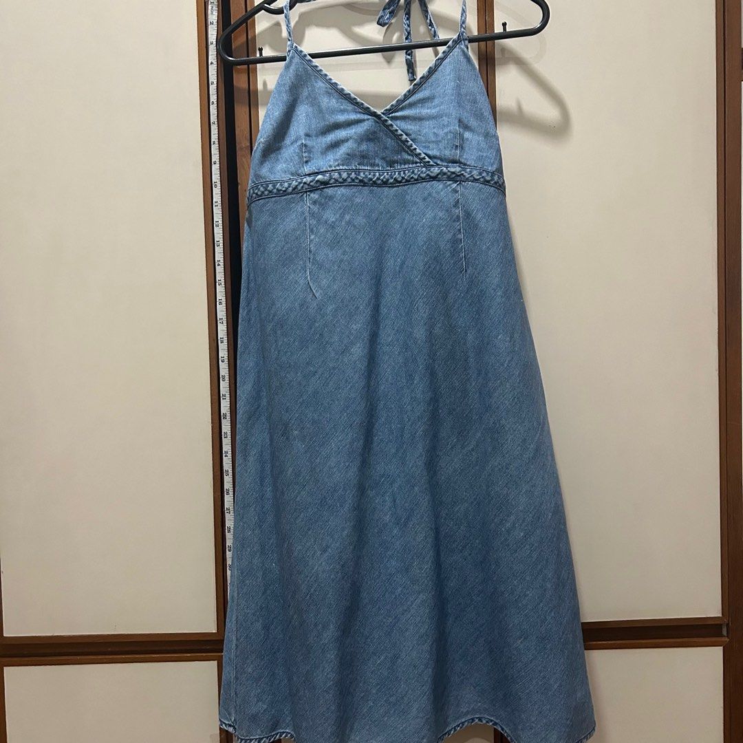 Denim Backless Dress from Old Navy (Maternity) (Category: Dresses) located in Makati City. Submitted by stefigoods (Listing ID 1288345572, Image 2). Description: 😁 Like New! 📏 Fits S-M frames. 💬 Feel free to message me for more details. 📦 Decluttering. 💵 Payment via GCash..