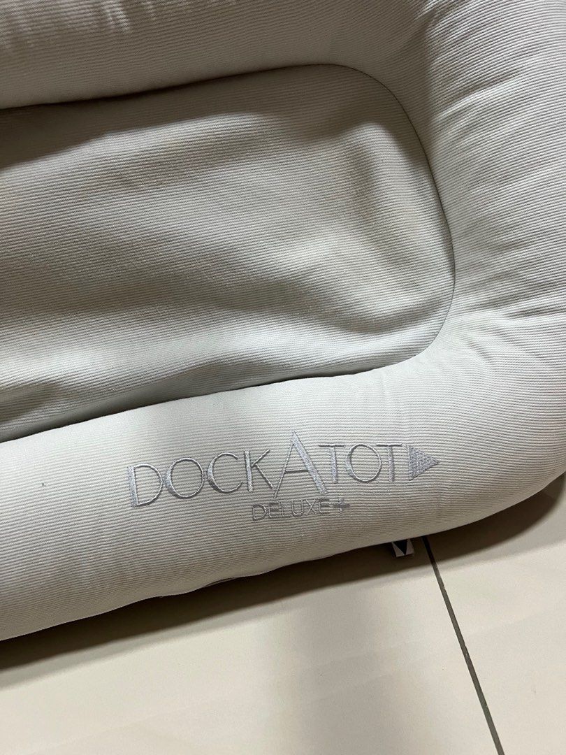 Dockatot Deluxe+dock - cloud gray, Babies & Kids, Maternity Care  
