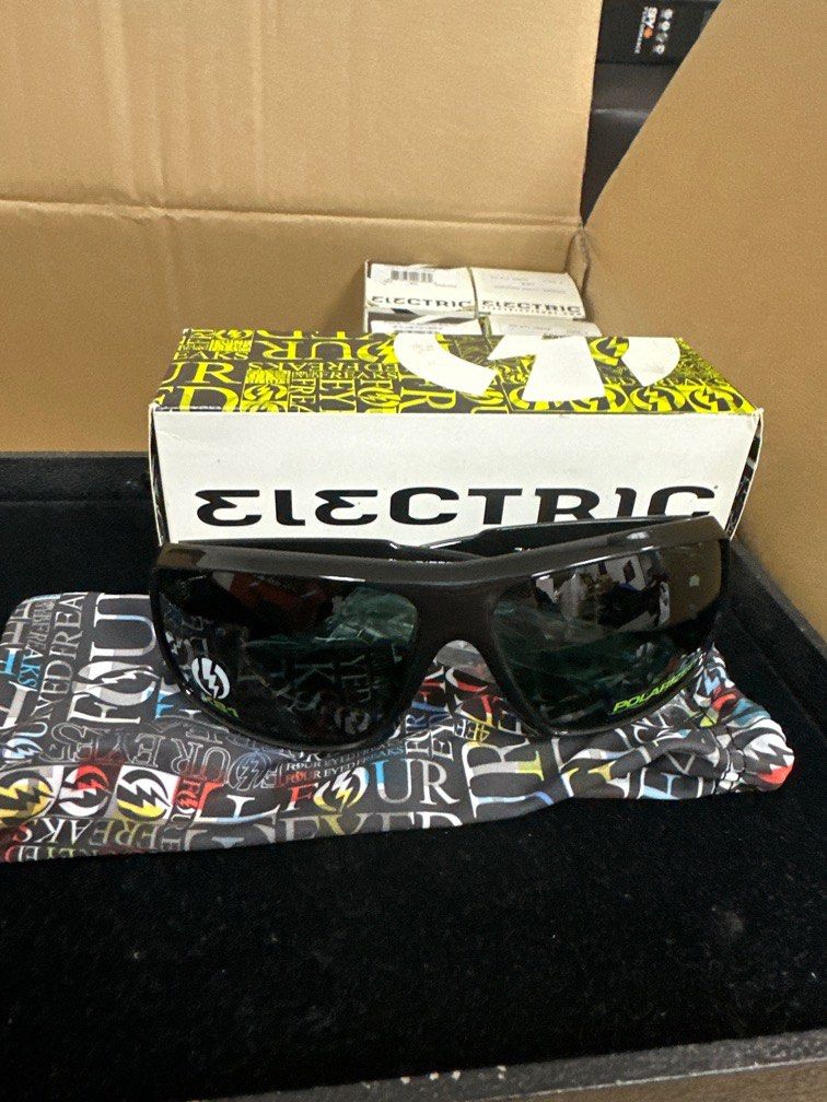 Electric visual SUNGLASS kb1 polarized gloss black grey Men s Fashion Watches Accessories Sunglasses Eyewear on Carousell