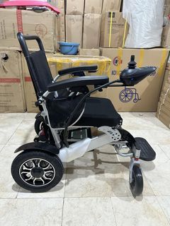 Electric wheelchair- Lithium ion battery