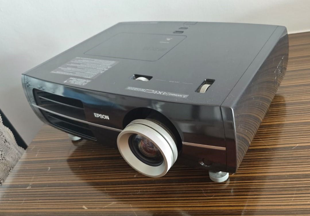EPSON EH-TW4000