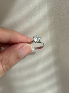 fake engagement ring