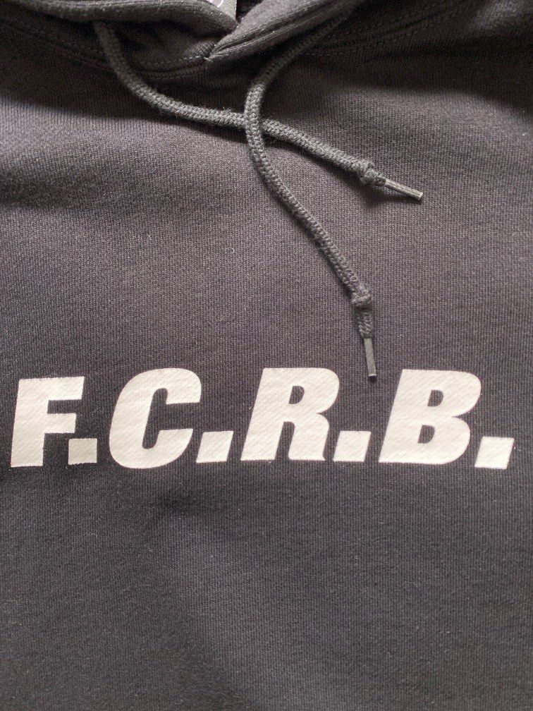 FCRB REAL BRISTOL HOODIE 有帽衞衣S, 男裝, 上身及套裝, 衛衣- Carousell