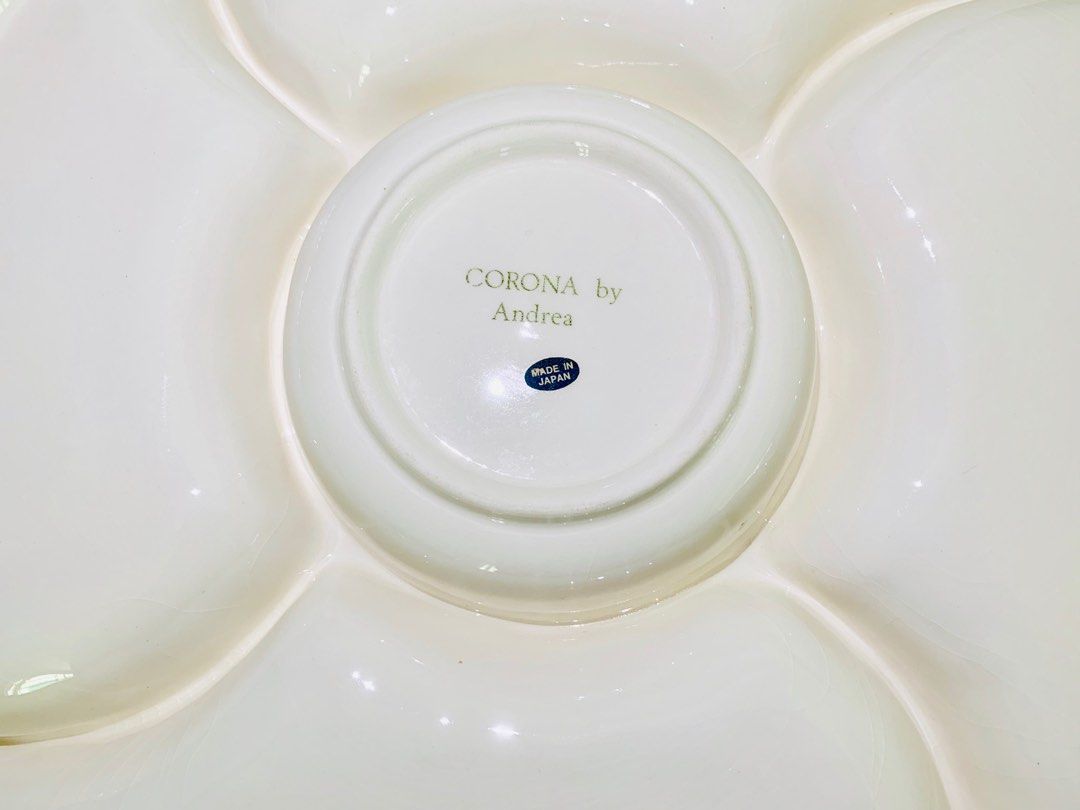 Floral Serving Tray Round 5 Section Vintage Corona by Andrea Sadek,  Furniture & Home Living, Kitchenware & Tableware, Food Organisation &  Storage on Carousell