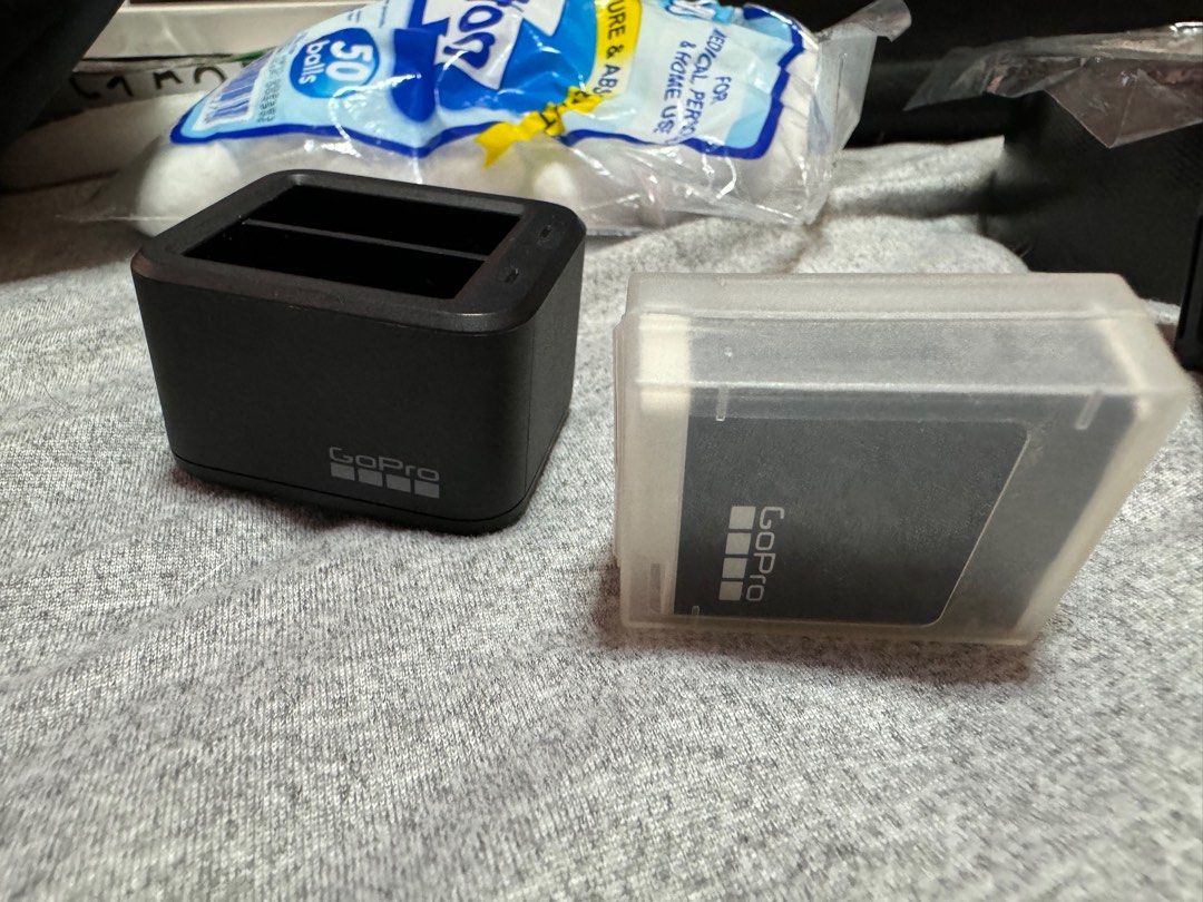 Gopro Battery Charger + 1 Enduro (Category: Batteries & Chargers) located in Silang. Submitted by elmodta (Listing ID 1288345591, Image 1). Description: RFS * Selling all my gopro accessories ninakaw yung GoPro 11 ko last Jan. 28 sa Singapore (Coldplay Concert) * Pangalawang Gopro ko na nawala kaya ayaw ko na bumile pa ulit! *Kaya kulang ng isa nandun sa ninakaw kasama yung Volta *Ni hindi ko nagagamit lahat sila *fixed Price.