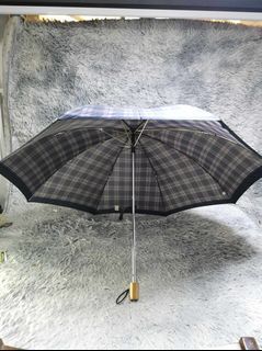 Gray Checkered Foldable Umbrella