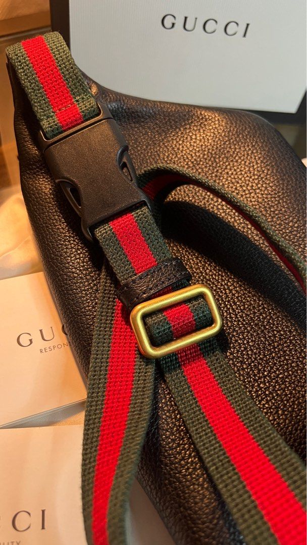 Gucci beltbag (Category: Luxury Bags & Wallets) located in Taguig. Submitted by rraaa32 (Listing ID 1288305967, Image 3). Description: Like new condition W/ dustbag and box.