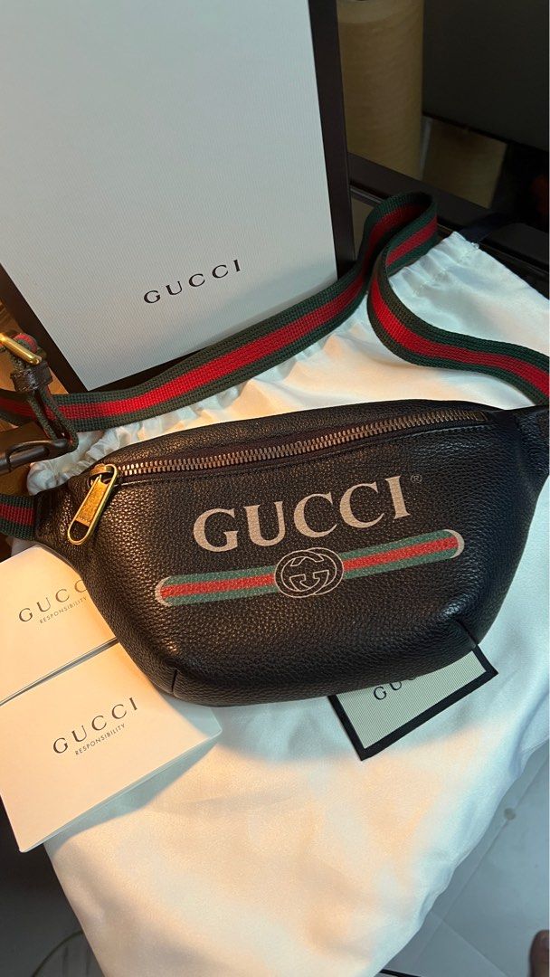 Gucci beltbag (Category: Luxury Bags & Wallets) located in Taguig. Submitted by rraaa32 (Listing ID 1288305967, Image 1). Description: Like new condition W/ dustbag and box.