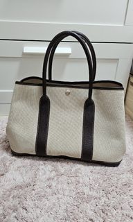 （分類：）位於 。 由 connieb19 提交（商品編號 1288417777，圖片 1）。簡介： 。