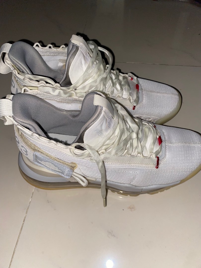Jordan proto deals max 720 sns