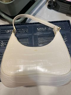 （分類：）位於 。 由 hi_cherrie 提交（商品編號 1288359871，圖片 1）。簡介： 。