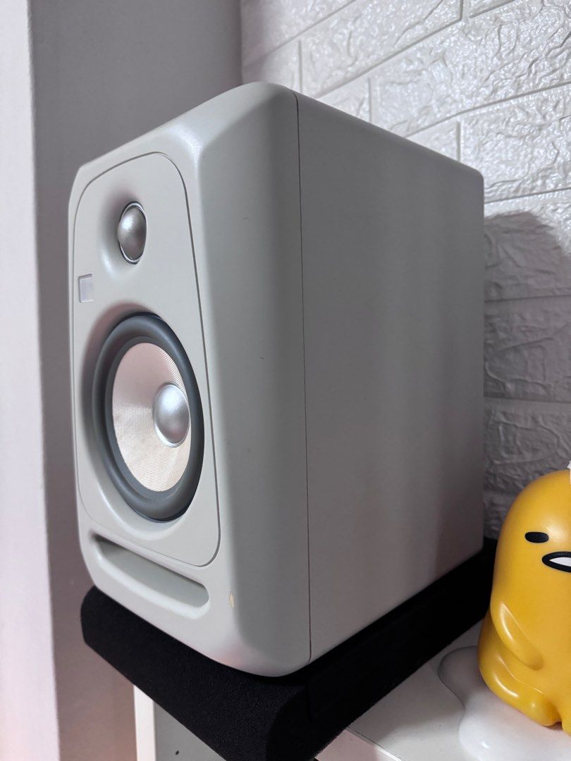 Krk rokit 5 g3 white best sale noise