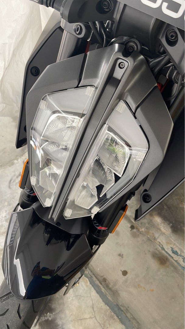 Duke 390 deals headlight price