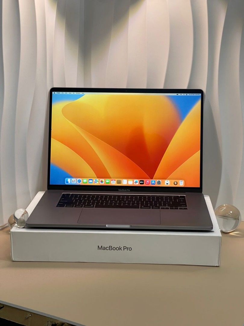 【動作保証】MacBook Pro i9 2019 1TB 32G yPCMACshop