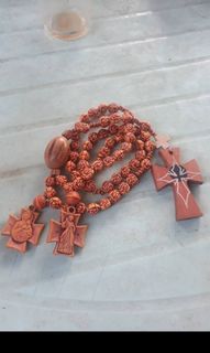 Made in Jerusalem roses beads with divine Mercy & Jesus n Mary  rosary