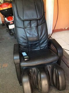 Massage Chair with Free Eye Massager