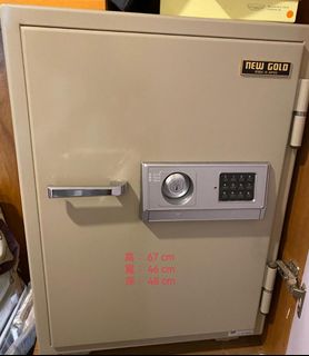 （分類：）位於 。 由 wickywoo 提交（商品編號 1288310363，圖片 1）。簡介： 。