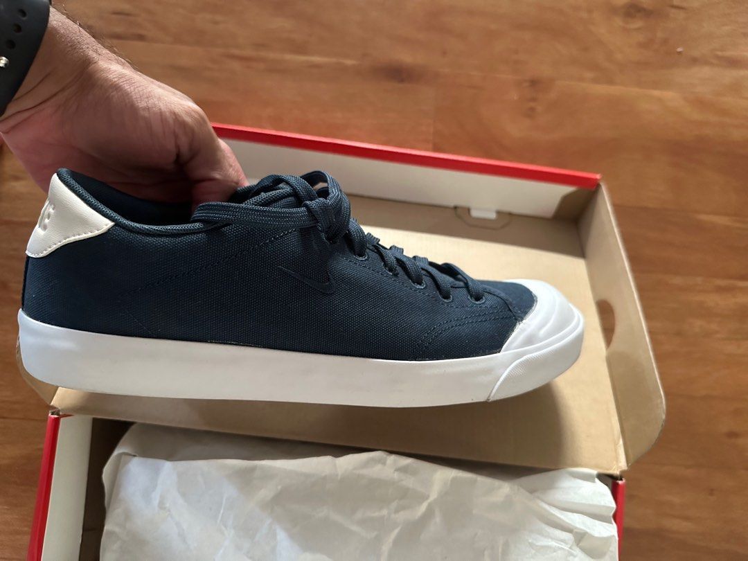 Nike all court 2 low cnvs deals
