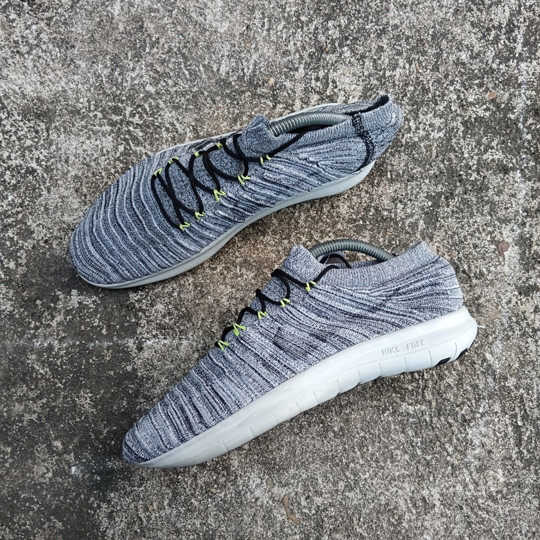 Nike free cheap run flyknit oreo
