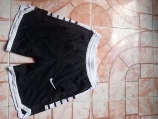 (Category: ) located in . Submitted by handthrift (Listing ID 1288334088, Image 1). Description: .