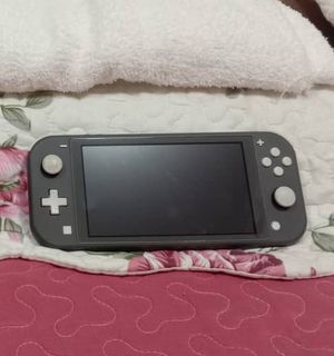 Used nintendo switch lite for sale outlet