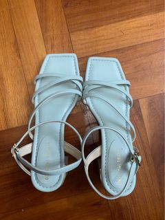 （分類：）位於 。 由 Nan084 提交（商品編號 1288305801，圖片 1）。簡介： 。