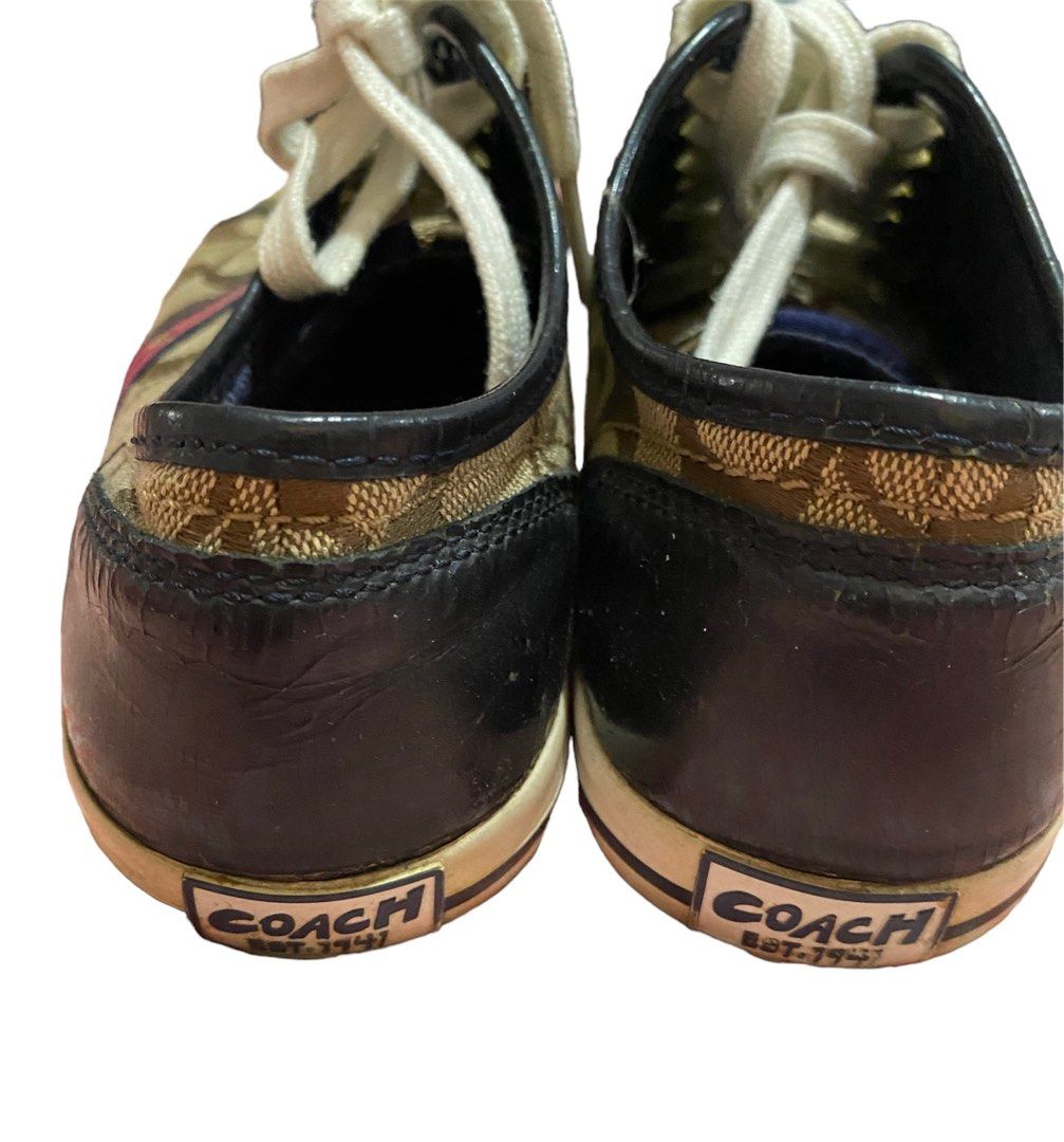 Oroginal Coach (Category: Sneakers) located in Cavite. Submitted by darcee21 (Listing ID 1288232810, Image 3). Description: Original Coach Shoes Very Good Condition.